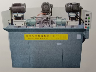 三機頭臥式攻牙專用機床